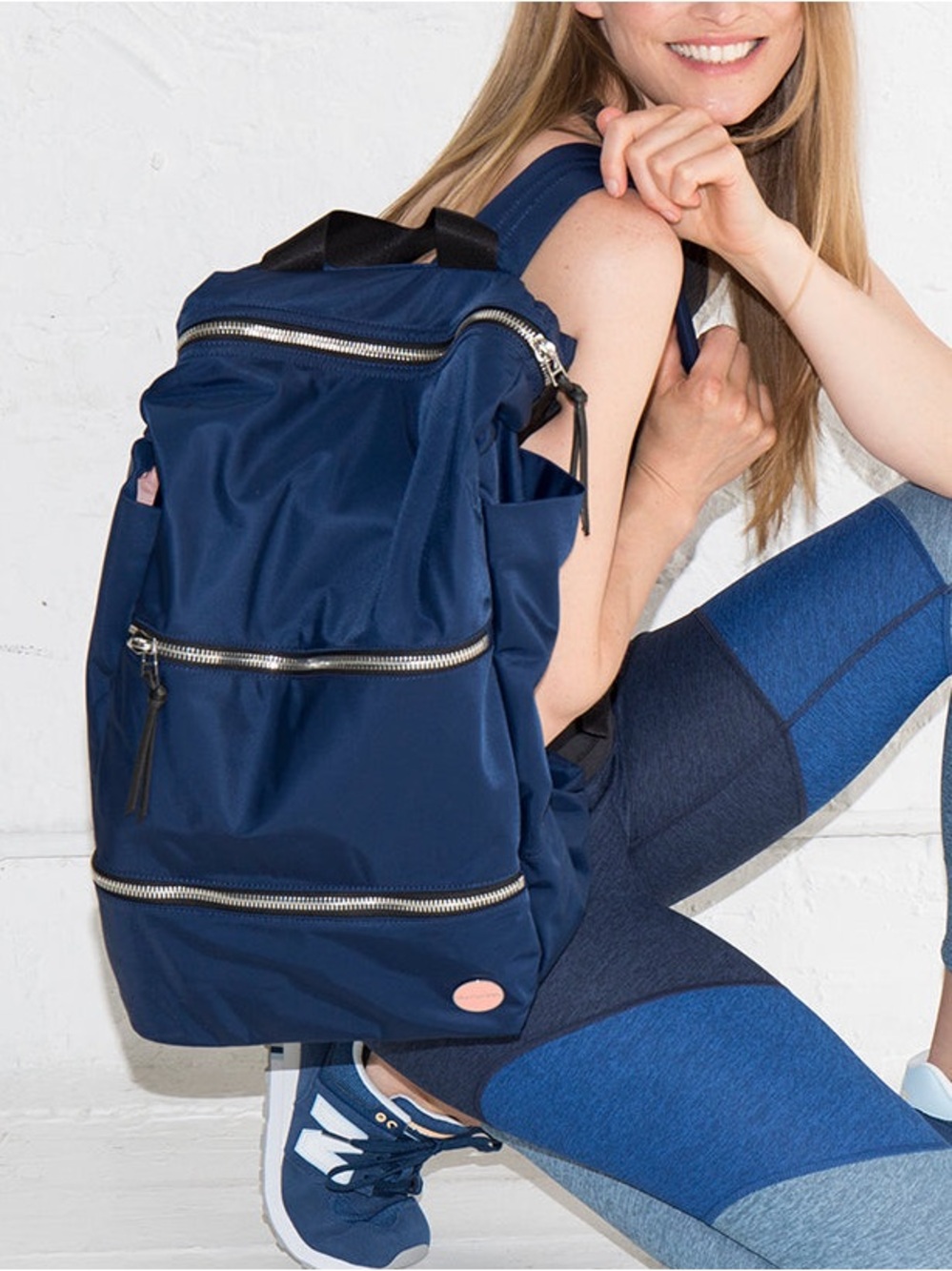 shortyLove • boxer - large backpack navy NWT